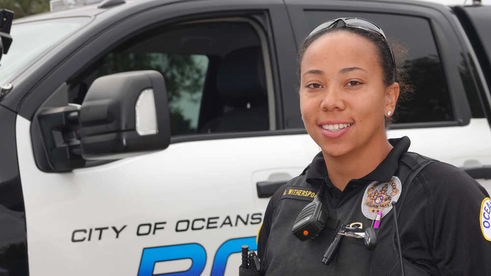 Police Release Dramatic Video Of Florida Police Officer Who Can't Swim ...