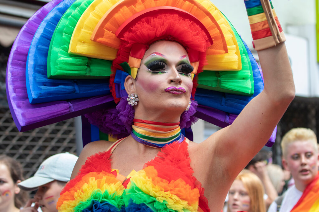 Marlyand Parents Sue After School Forces Kids To Read "Pride" Books