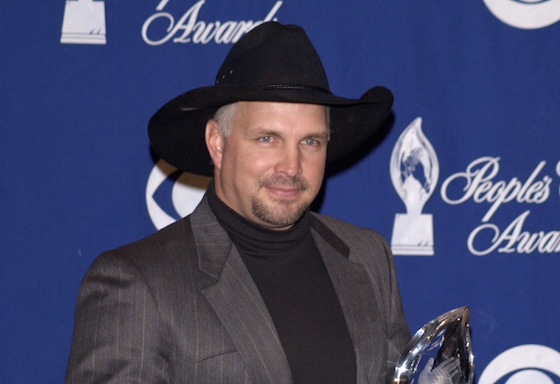 Garth Brooks Does Damage Control After Backlash From Criticizing