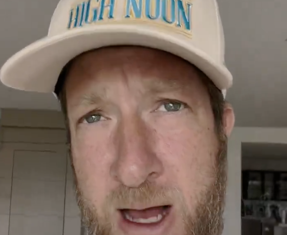 WATCH Barstool Sports Founder Dave Portnoy Raises 1.5M For Fallen