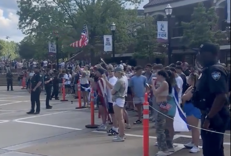 "A Rare Moment Of Unity": Hilarious Video Shows Conservative And Liberal Protesters Chanting "F** Joe Biden" [WATCH] - The American Tribune.com