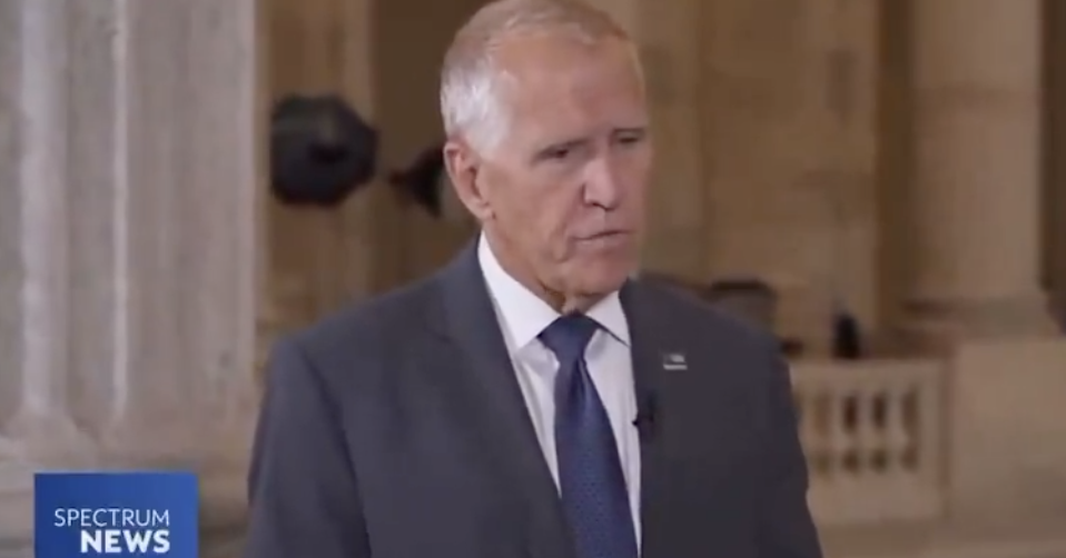“What a Clown”: RINO Senator Skewered after Attacking Trump’s Anti-Weaponization Fund for Ordinary Americans Despite Passing Bill to Pay Senators for Facing Weaponization [WATCH]