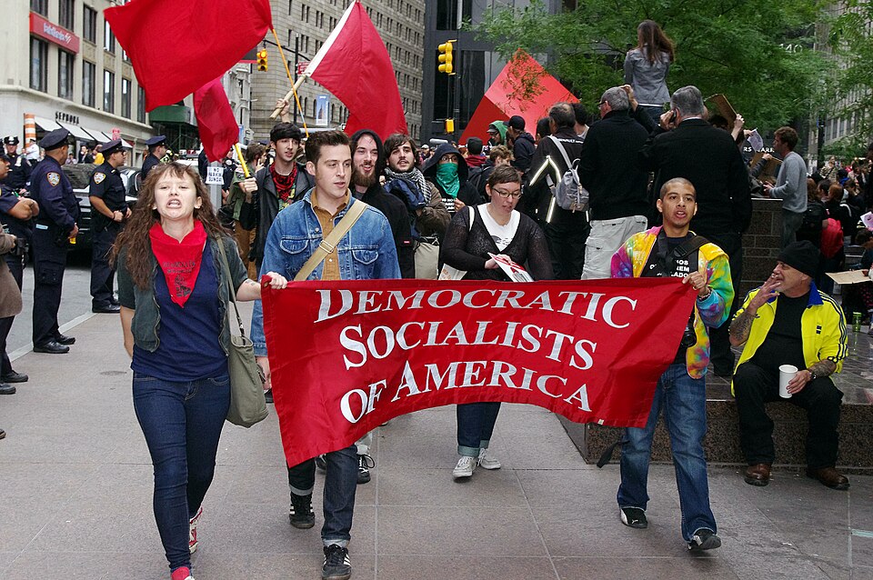 Libertarian Tech Investor Steps Out of the Shadows, Swoops In to Help Republicans Defeat Democratic Socialists in Key Races By Becoming A Huge Megadonor