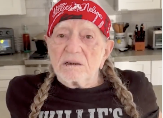 Fans Go Nuclear after Willie Nelson Betrays Them with Jaw-Dropping Texas Endorsement